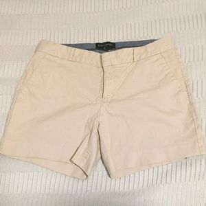 🔥2/$15🔥 Banana Republic Shorts - khaki color